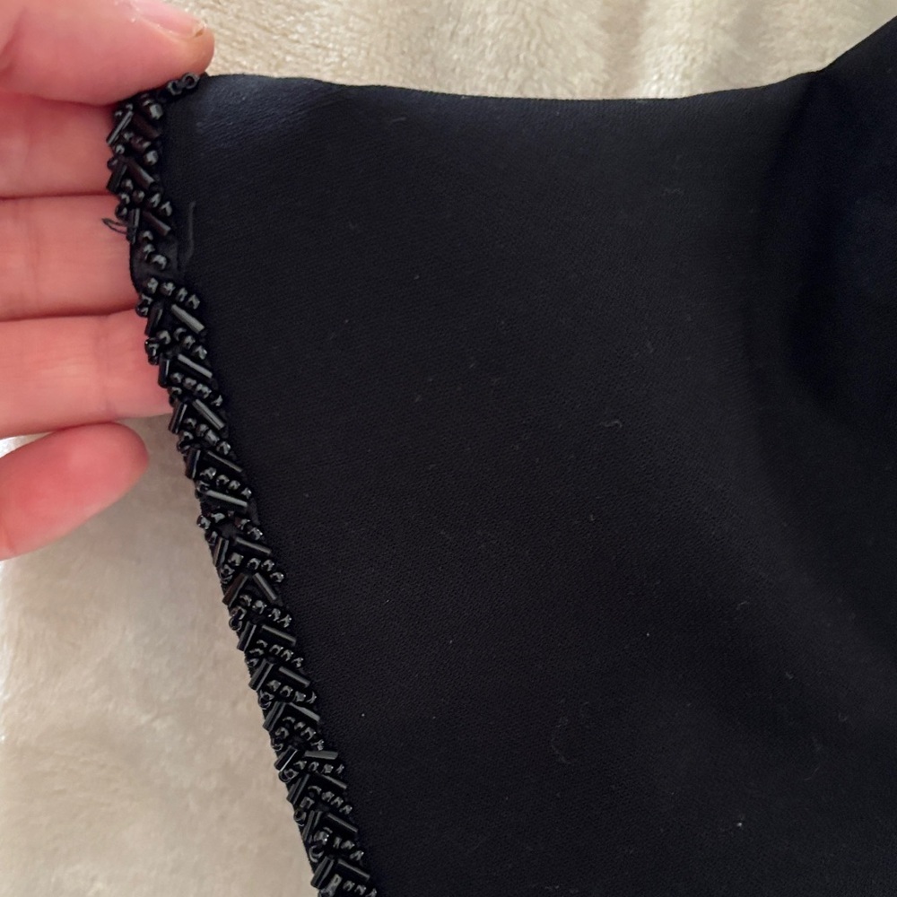 Elegant Black Short Sleeve beaded Blazer in S - Picture 6 of 9